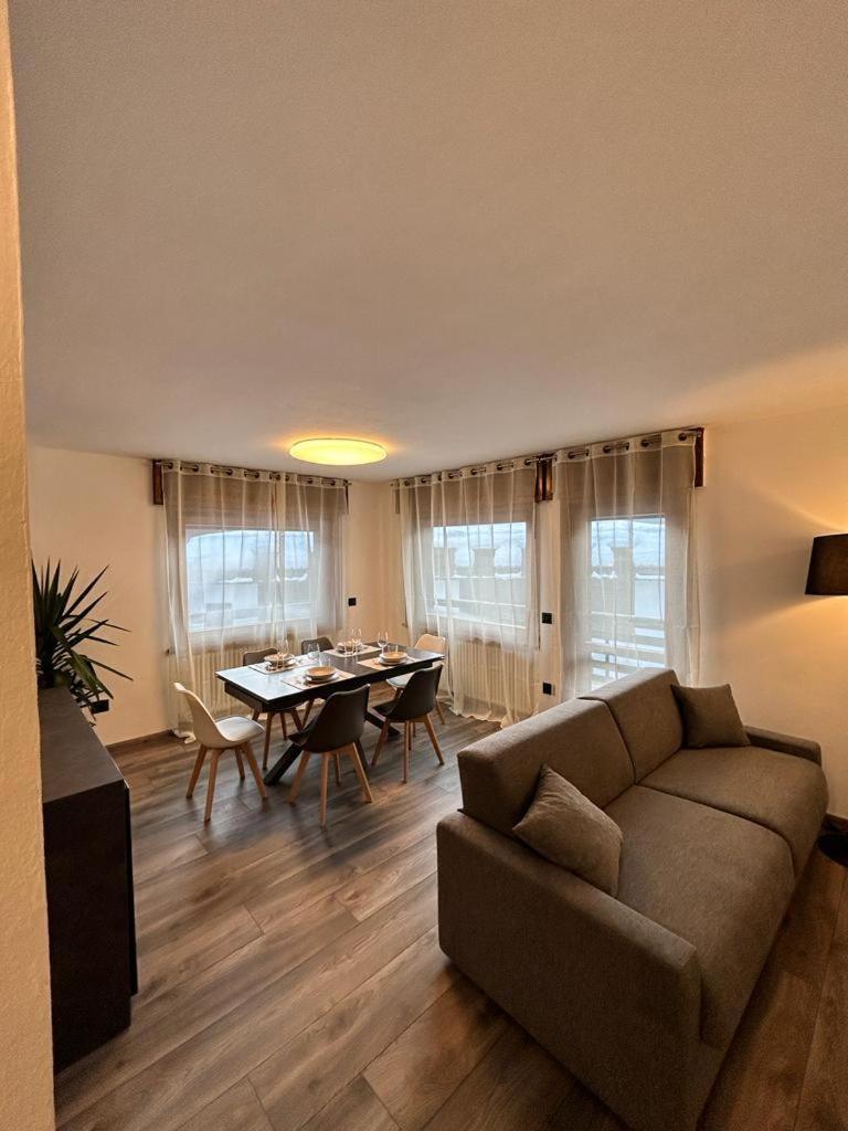 Area Apartments Madonna Di Campiglio Exterior photo
