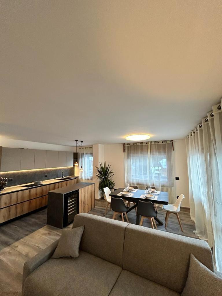 Area Apartments Madonna Di Campiglio Exterior photo